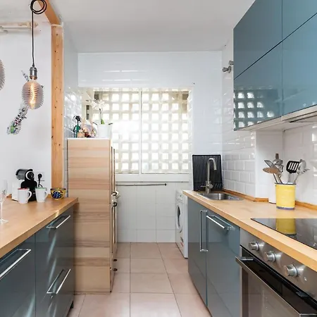 דירה Lovely Next To The Beach *