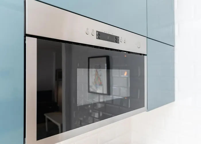 Lovely Next To The Beach *